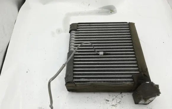 Mazda 5 Air conditioning (A/C) radiator (interior) NOCODE
