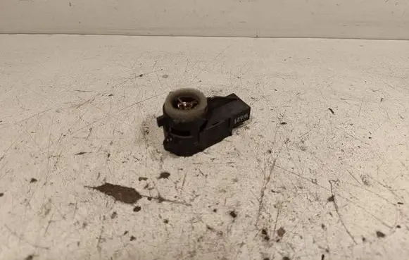 Interior temperature sensor