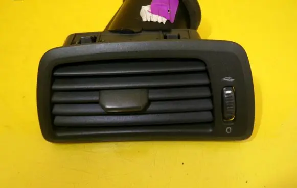 Volvo S60 Dashboard side air vent grill/cover trim 3409378