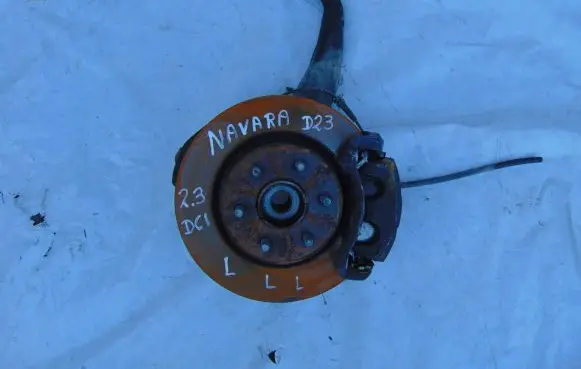 Nissan Navara D23 Front wheel hub spindle knuckle