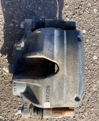Volkswagen Crafter Front brake caliper NCF262