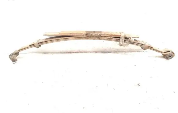 Toyota Hilux (AN10, AN20, AN30) Rear leaf spring 