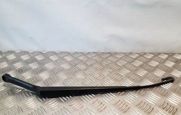 Front wiper blade arm