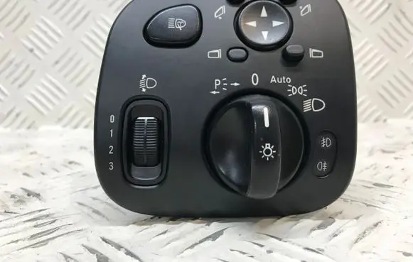 Mercedes-Benz CLK A209 C209 Light switch A2035451104