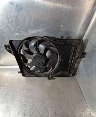 Ford C-MAX II Radiator cooling fan shroud 8V618C607EB C9G4A