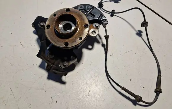 Fiat Panda III Front wheel hub 22L10S C544