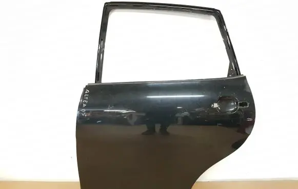 Seat Altea XL Rear door 5P0833311