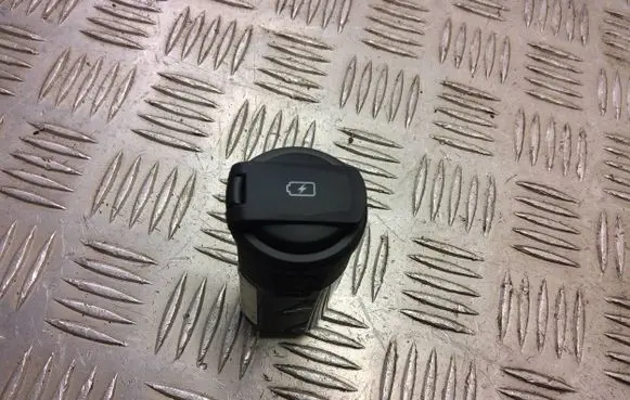Hyundai Ioniq USB socket connector 96125g2000