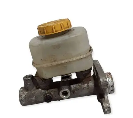 Nissan Patrol Y61 Master brake cylinder