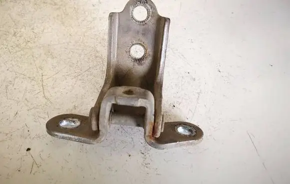 KIA Sportage Rear door lower hinge
