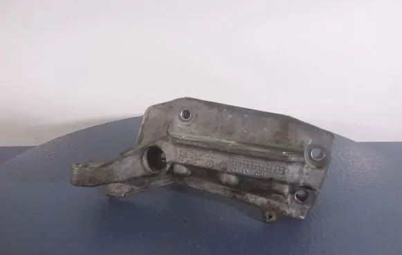 Skoda Fabia Mk1 (6Y) Engine mount vacuum valve 036199275AB