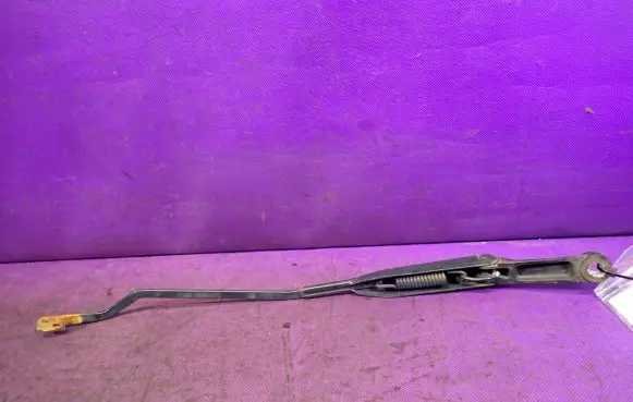 Opel Combo C Front wiper blade arm 09225623lh