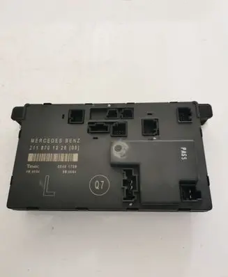 Mercedes-Benz E W211 Door control unit/module 2118701326