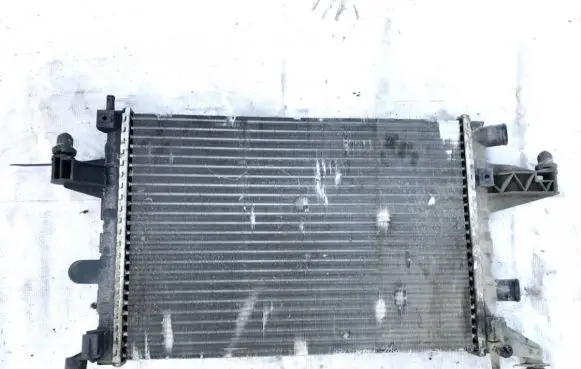 Opel Corsa C Coolant radiator 24445161 74063
