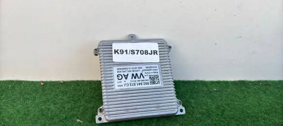 Skoda Octavia Mk4 Headlight ballast module Xenon 992941572CJ