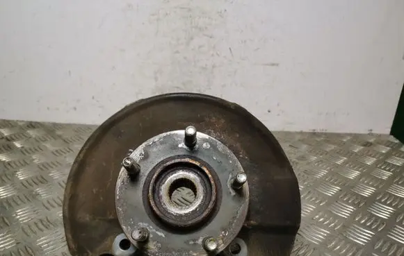 Mitsubishi Outlander Front wheel hub