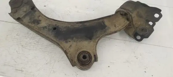 Volvo V60 Front lower control arm/wishbone 31317661