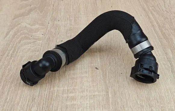 BMW 8 G16 Engine coolant pipe/hose 8571599