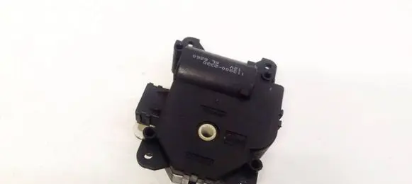 Honda Insight Air flap motor/actuator 1138002330 113800-2330