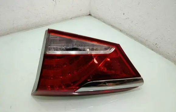 Rear/tail lights