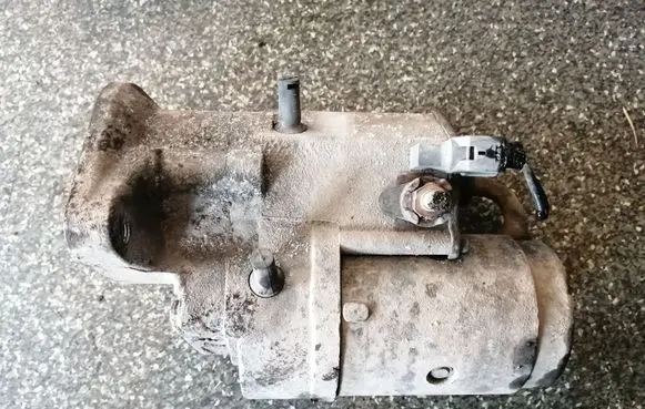 Toyota Avensis Verso Starter motor