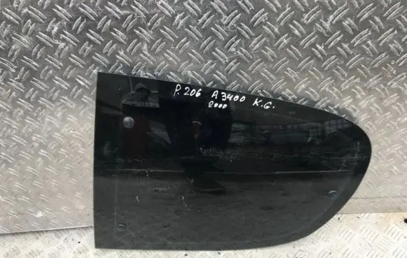 Peugeot 206 Rear side window