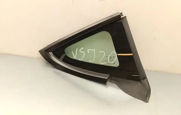 Tesla Model 3 Highland Rear vent window glass E008686 43R011570 TIS26022556