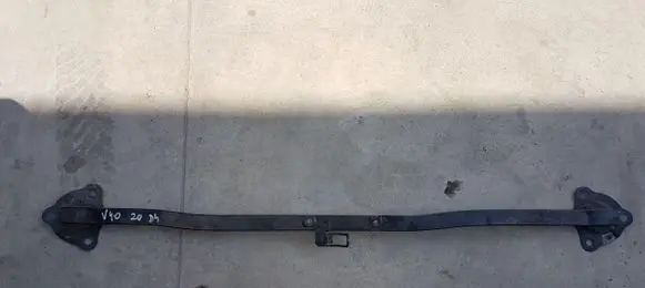 Volvo V40 Front strut bar 