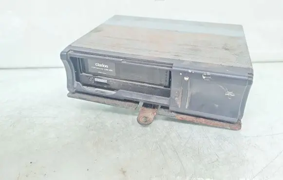 Nissan Terrano CD/DVD changer 281848F810