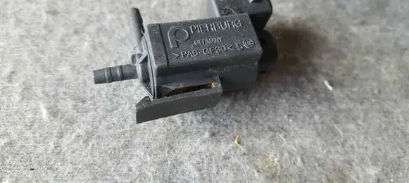 BMW 5 E39 Turbo solenoid valve 1742712