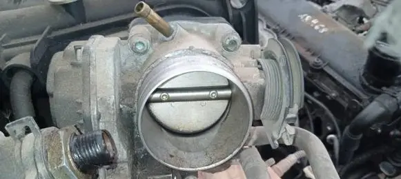 Audi A3 S3 8L Throttle valve 06A133064J