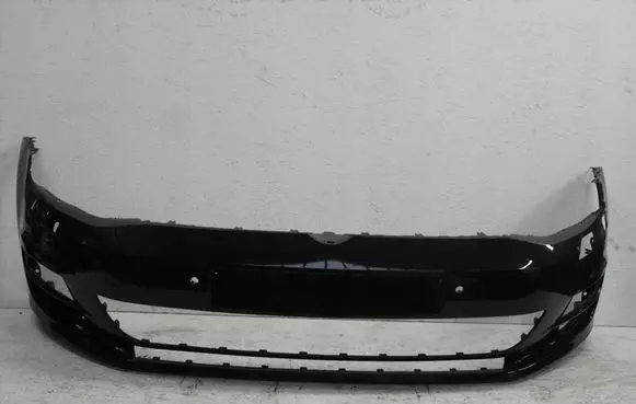 Volkswagen Golf VII Front bumper 5G0807221