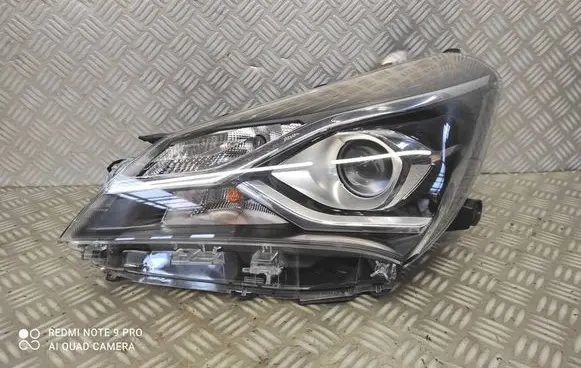 Toyota Yaris Headlight/headlamp 0D1970D198 0D1990D200