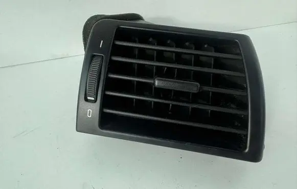 BMW 3 E46 Dashboard side air vent grill/cover trim 64228361898 C369801