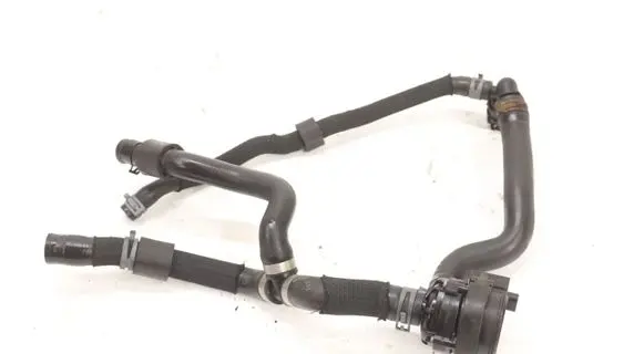 Volkswagen PASSAT B8 Engine coolant pipe/hose 2Q0965567A5784626