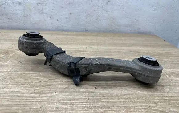 BMW 6 F06 Gran coupe Rear upper control arm/wishbone 