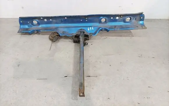 Toyota Yaris Radiator support slam panel