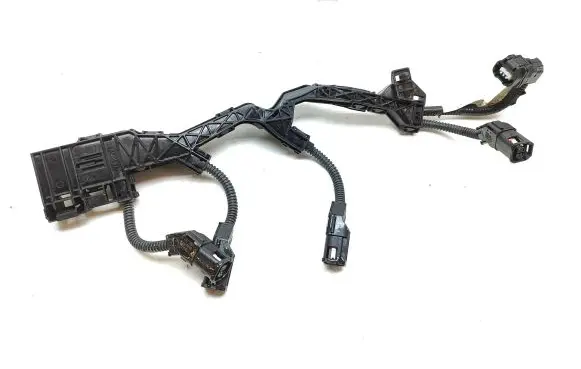 Toyota RAV 4 (XA50) Fuel injector wires 1334578912 8212533