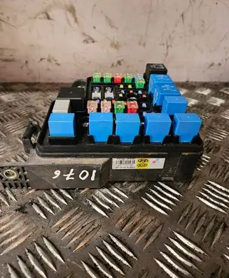 KIA Ceed Fuse module 919502H020 A0711151780