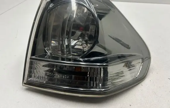 Lexus RX 300 Tailgate rear/tail lights E138566
