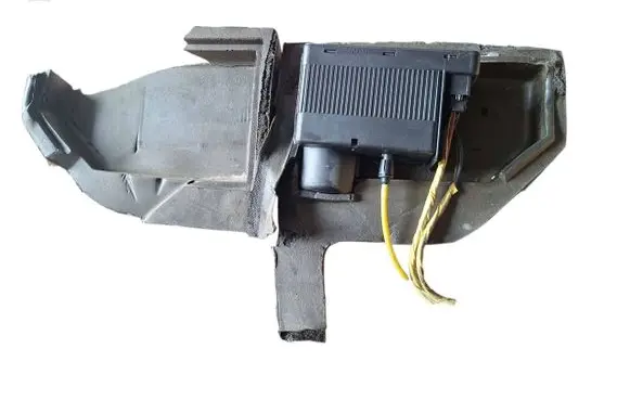 Mercedes-Benz C W202 Central locking vacuum pump 0132006344 2028001048