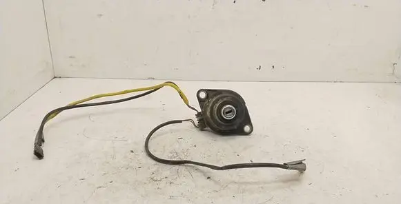 BMW 7 E38 Tailgate/trunk/boot lock/catch/latch 8150240