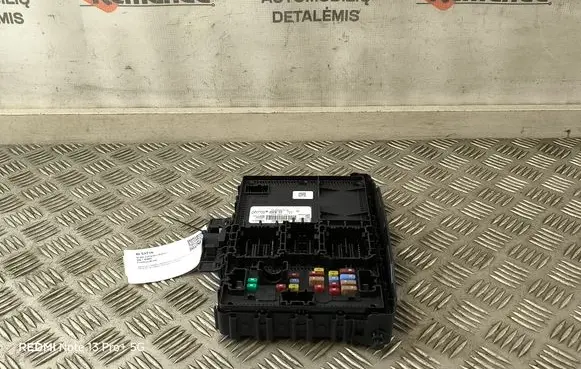 Ford Kuga III BSM Control unit LU5T15604BJGE F005V03570