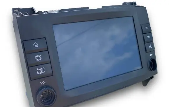 Mercedes-Benz Metris W447 Radio/CD/DVD/GPS head unit NR257 A4479003319