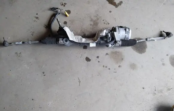 Citroen C5 Aircross Steering rack 6820000313
