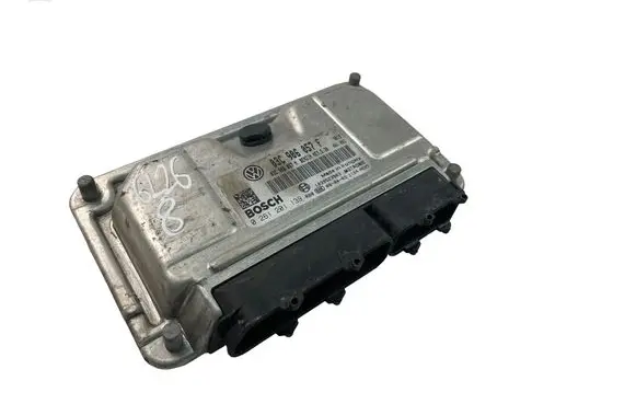 Skoda Fabia Mk2 (5J) Engine control unit/module ECU 03C906057F 0261201139