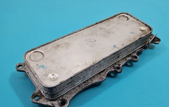 Mercedes-Benz CLS C218 X218 Engine oil radiator IMPRK1510998