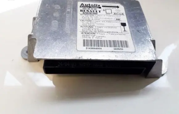 Renault Megane II Airbag control unit/module 8200307800 603383300