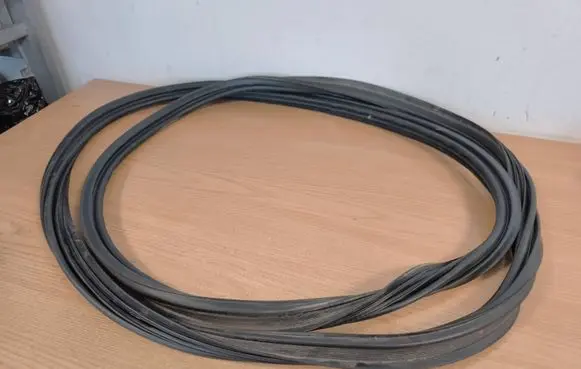 Toyota Corolla Cross Trunk rubber seal (body) 250612145535