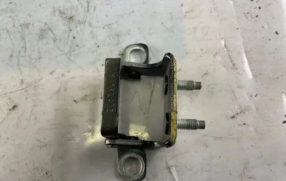 Volvo V40 Tailgate/trunk/boot hinge 31335291
